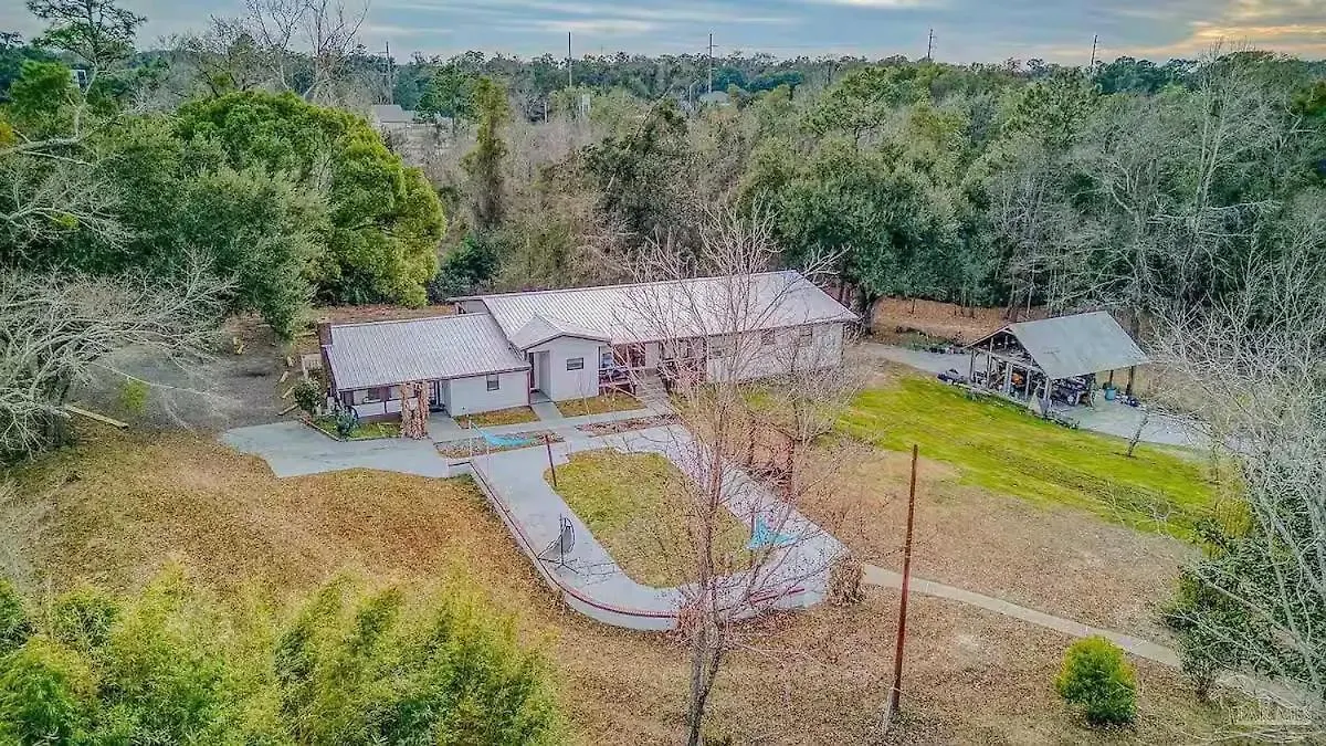 Holiday home Hencye 3 Retreat Relaxing Getaway in Pensacola Villa United States